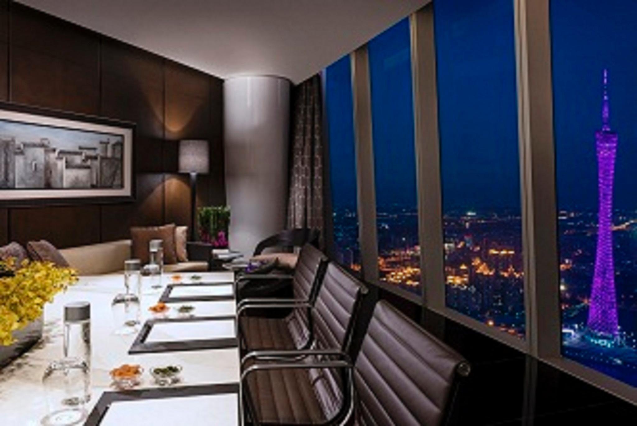 Four Seasons Hotel Guangzhou - Free Shuttle Bus To Canton Fair Complex & Overseas Buyer Registration Services During Canton Fair Period Extérieur photo