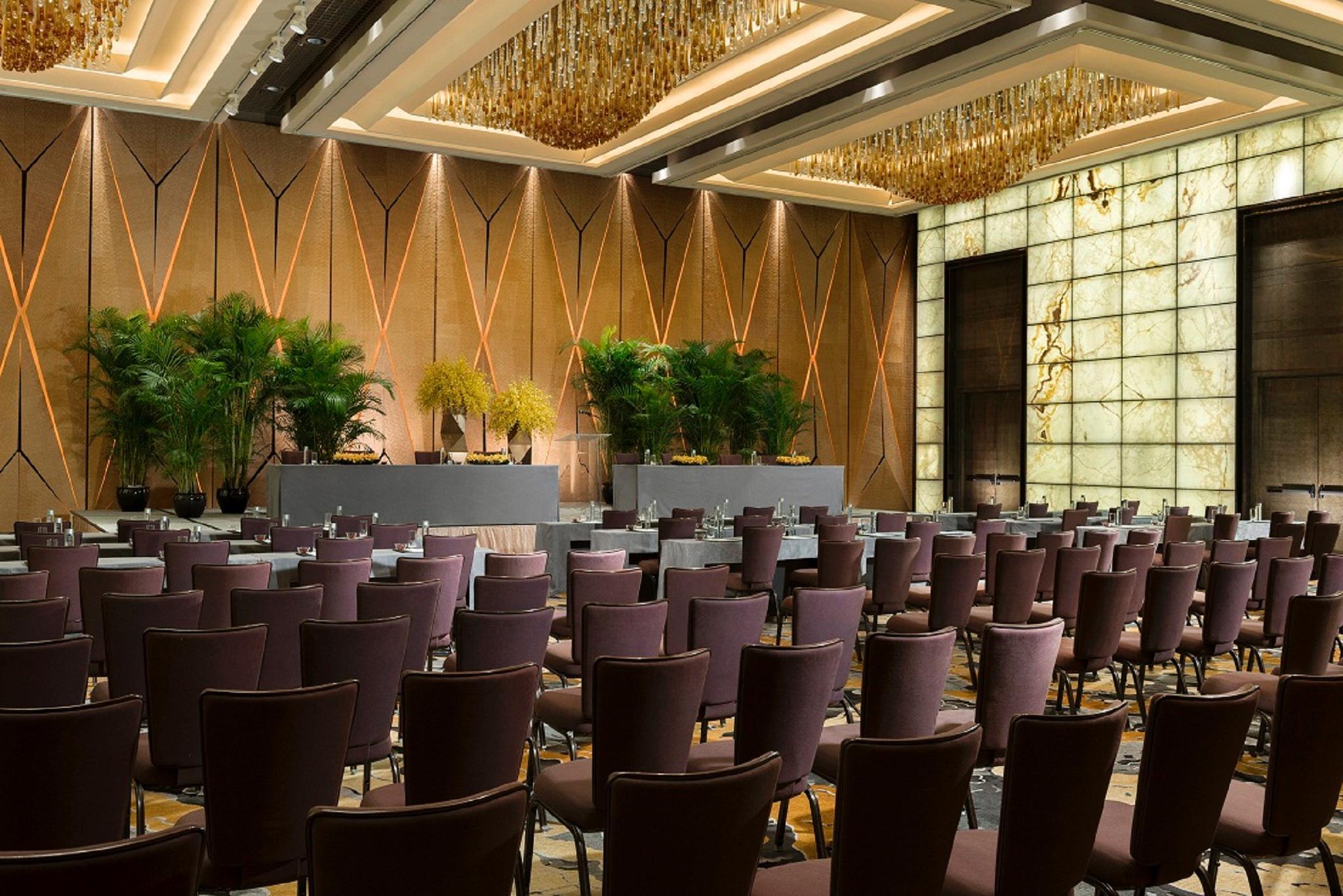 Four Seasons Hotel Guangzhou - Free Shuttle Bus To Canton Fair Complex & Overseas Buyer Registration Services During Canton Fair Period Extérieur photo