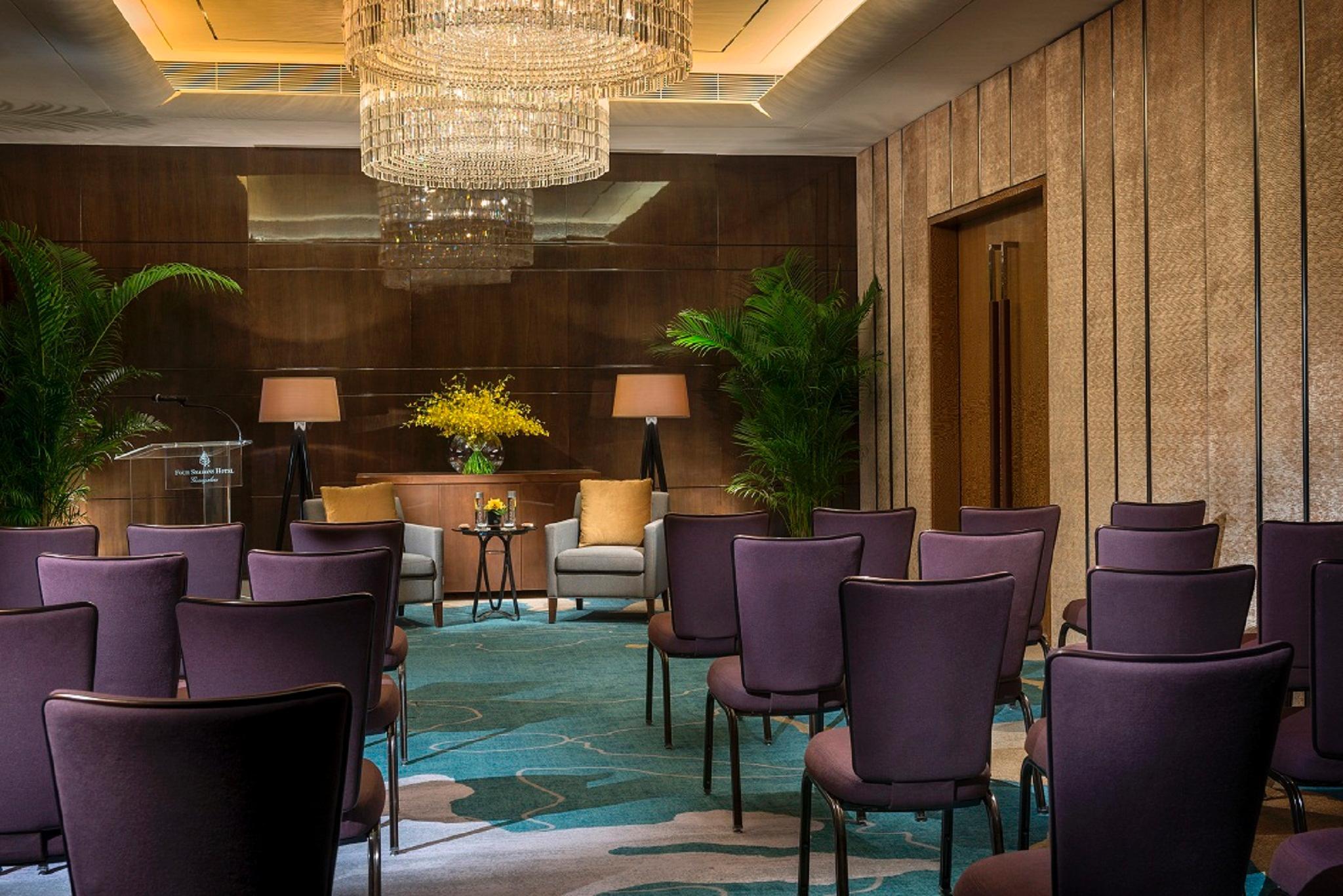 Four Seasons Hotel Guangzhou - Free Shuttle Bus To Canton Fair Complex & Overseas Buyer Registration Services During Canton Fair Period Extérieur photo